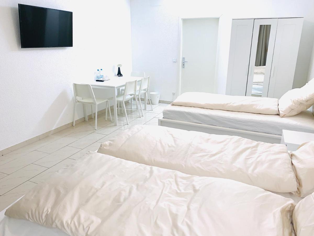 Gemuetliches Zimmer 20 Min Vom Frankfurt Hbf 1 兰根 外观 照片