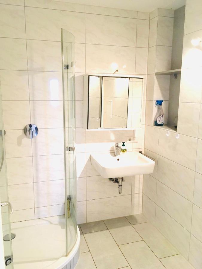 Gemuetliches Zimmer 20 Min Vom Frankfurt Hbf 1 兰根 外观 照片