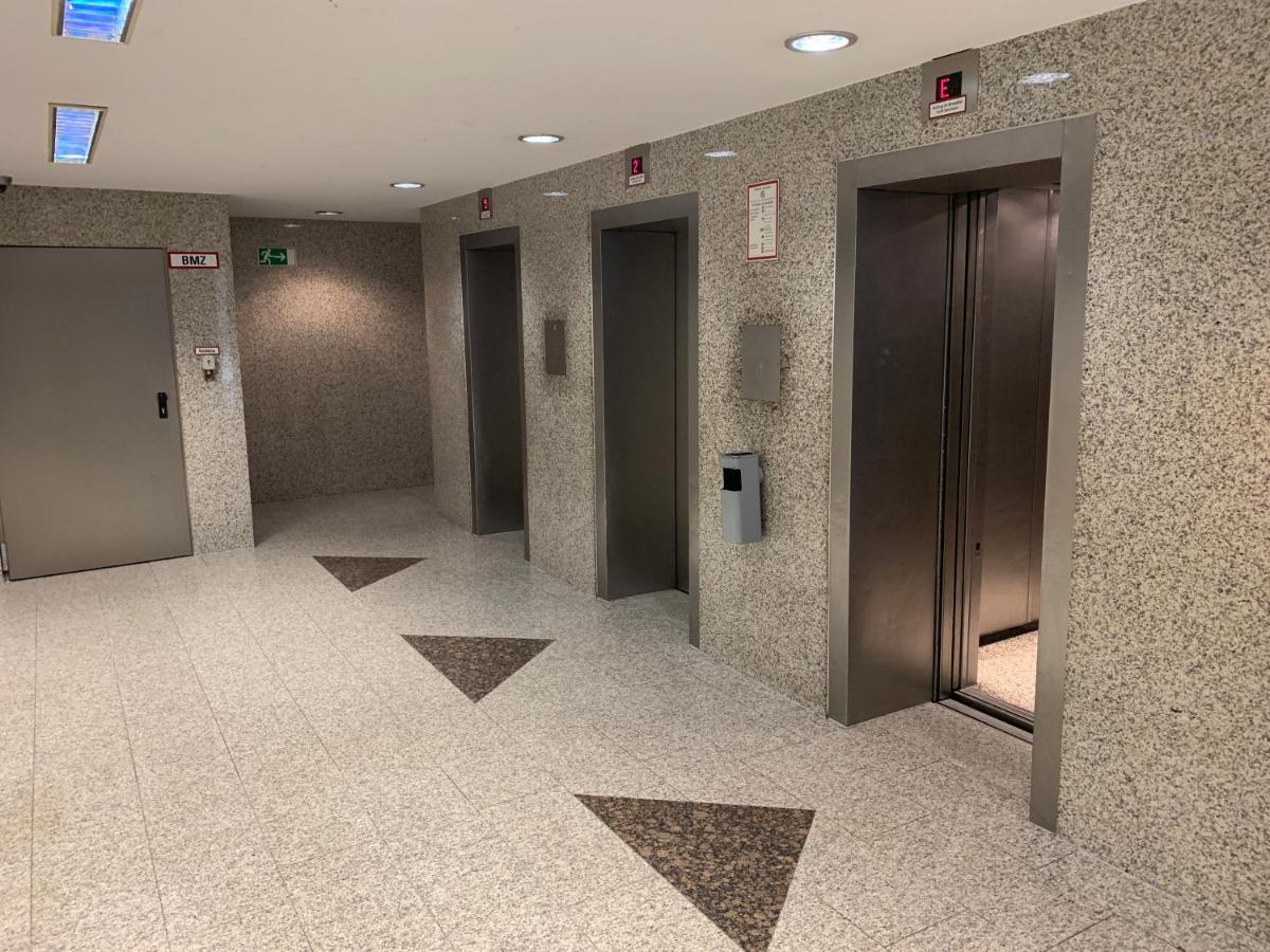 Gemuetliches Zimmer 20 Min Vom Frankfurt Hbf 1 兰根 外观 照片